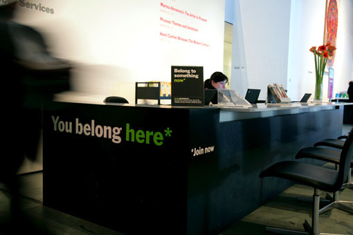 MOMA_belong_04