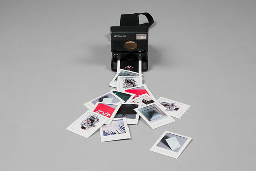 10.Cora_Hillebrand_Business_Card_Portfolio_Polaroid